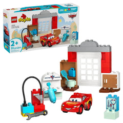 LEGO DUPLO Disney Pixar Cars McQueens Besuch in Docs Garage Bau-Set Spielzeug