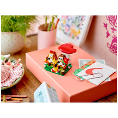 Lego - Seasonal - Hedgehog Picnic Date - Construction Set Toys