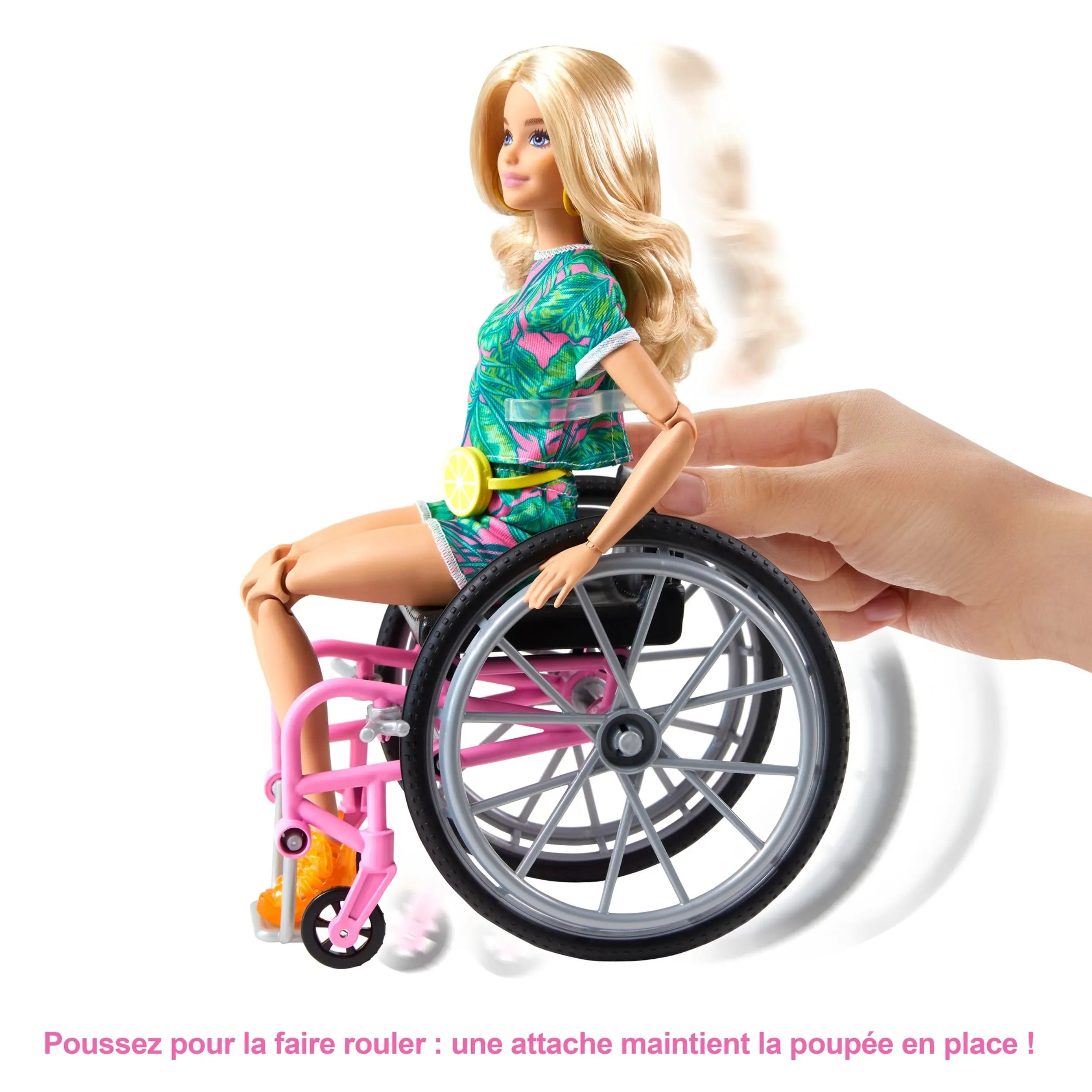 Mattel - Barbie Fashionistas Doll And Accessory GRB93