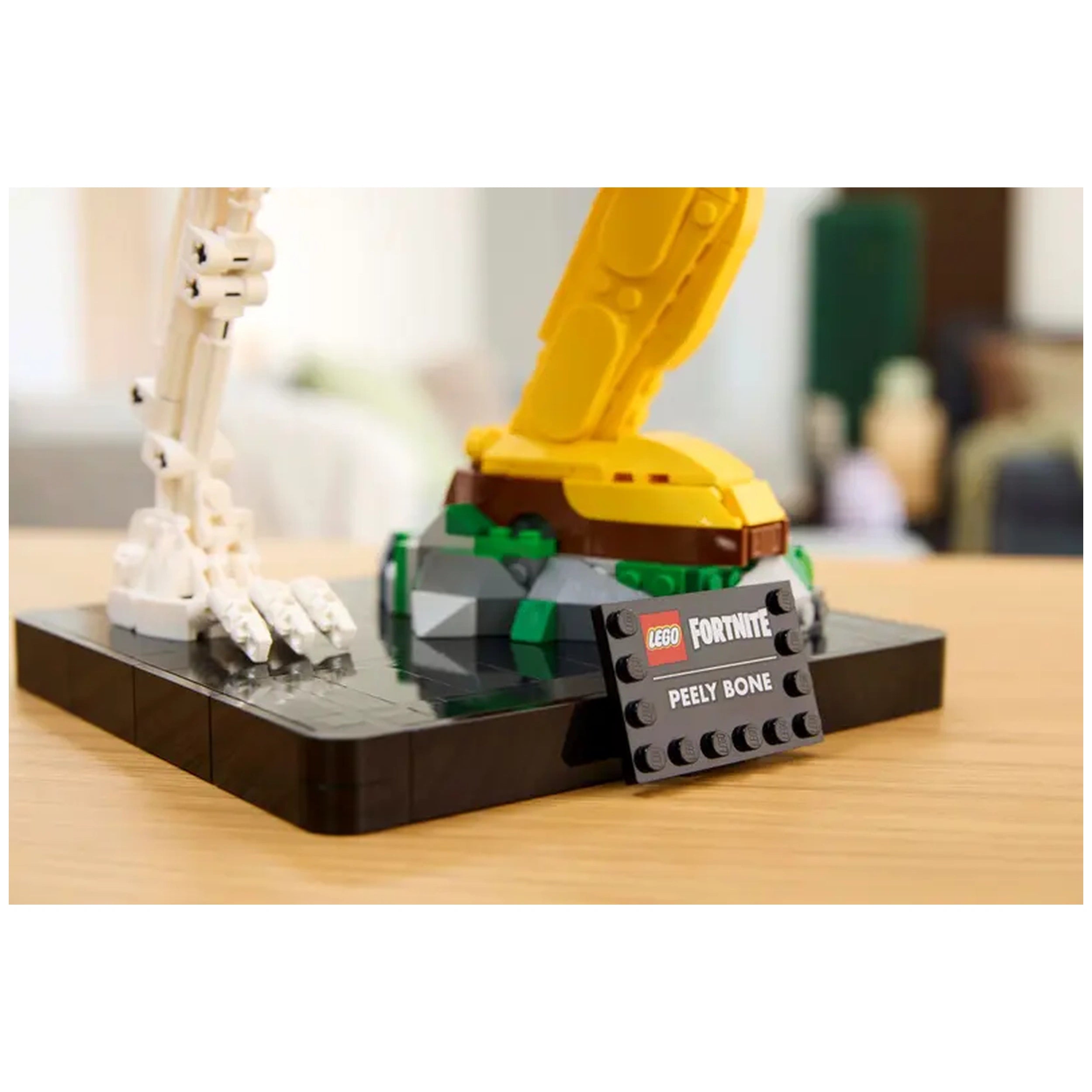 Lego - Fortnite - Peely Bone - Construction Set Toys