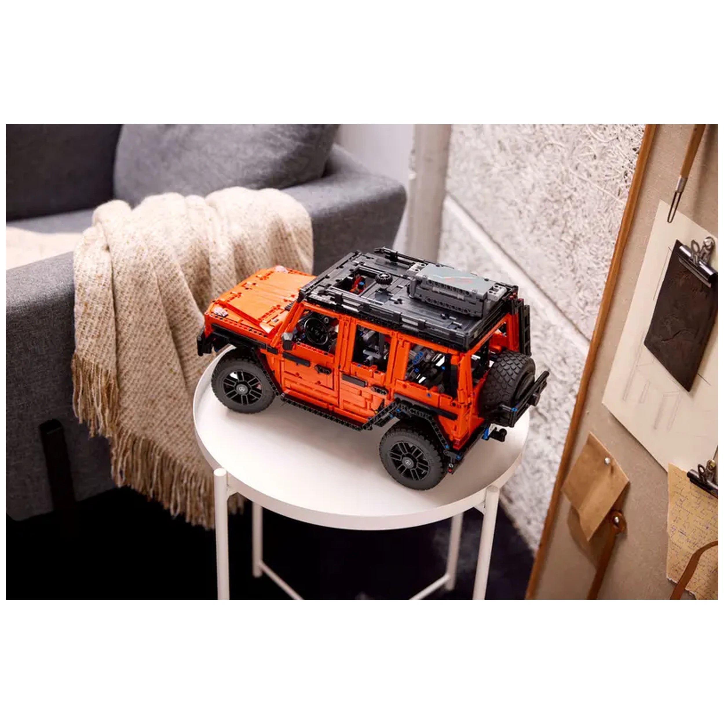 Lego - Technic - Mercedes-Benz G 500 PROFESSIONAL Line - Construction Set Toys