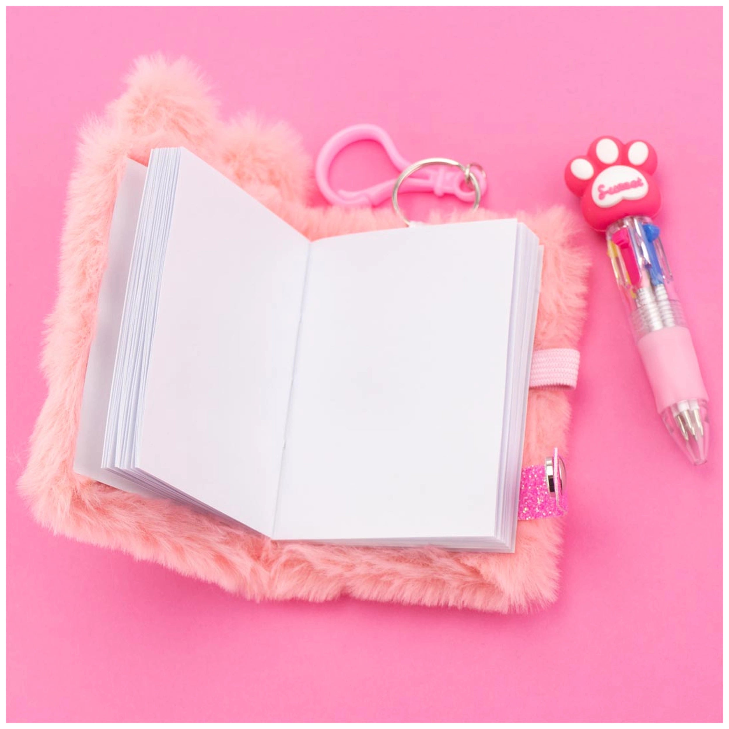 Nice - Girabrilla Keychains Mini Notebook - Luggage & Bags