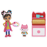 Spin Master - Gabby's Dollhouse Art Studio Set with 2 Toy Figures, 2 Accessories, Delivery and Furniture Piece, Kids Toys for Ages 3 and up (Random Selection)
