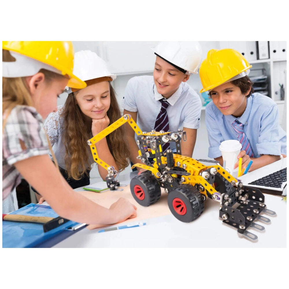 Children wearing hard hats assemble a colorful construction vehicle from the Alexander - Maly Constructor Noah set.