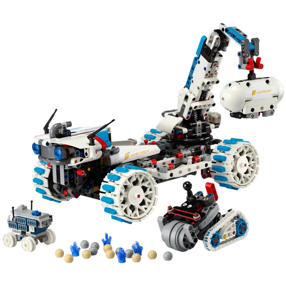 LEGO - Technic Lunar Outpost Moon Rover - Action & Toy Figures