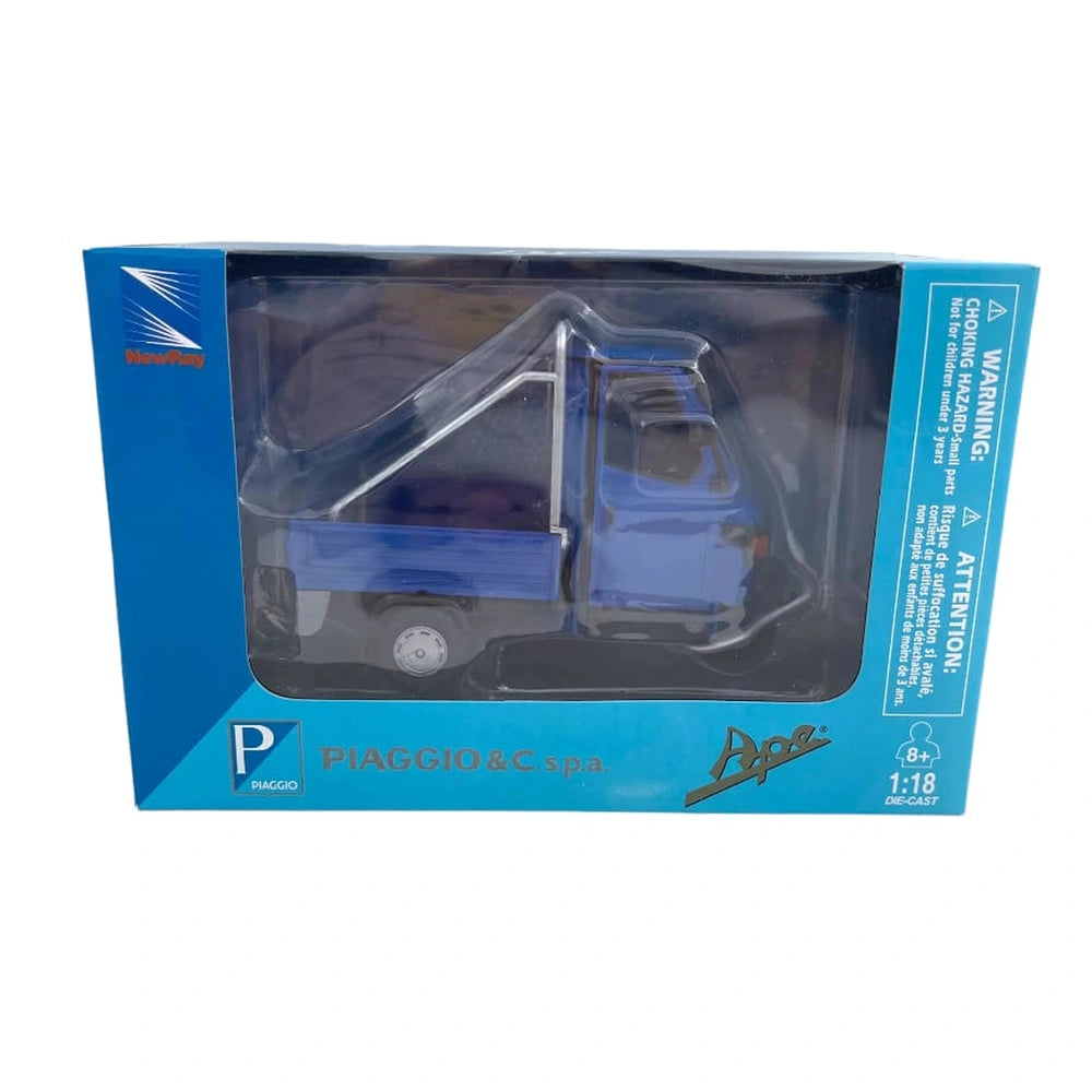 Piaggio Ape 50 Cross Country 1:18 die-cast toy truck and trailer in blue packaging with clear plastic window.