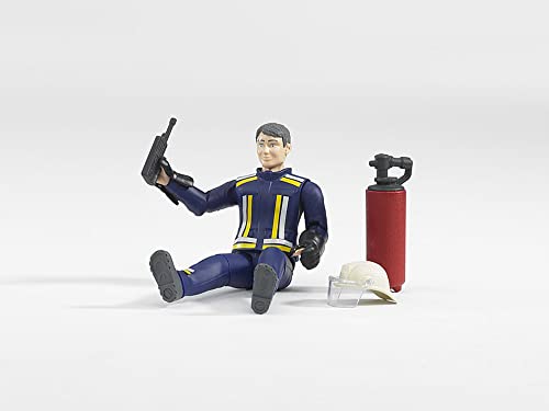 Bruder - Bruder Fire Fighter Figure with Extinguisher - Mod:60100