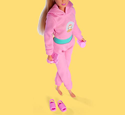 SIMBA - Steffi love relax dressing doll in fashionable jogging suit with drink, tablet and cool shoes, doll 29 cm, from 3 years