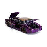 SIMBA - Hollywood Rides - DC Comics Bombshells: Chevy del 1957 with Batgirl (scale 1:24)