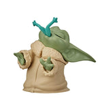 Star Wars The Bounty Collection The Child Collectible Toy 2.2-Inch The Mandalorian “Baby Yoda” Froggy Snack Pose Figure - Mod: HSBF12205L0
